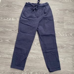Cropped pants